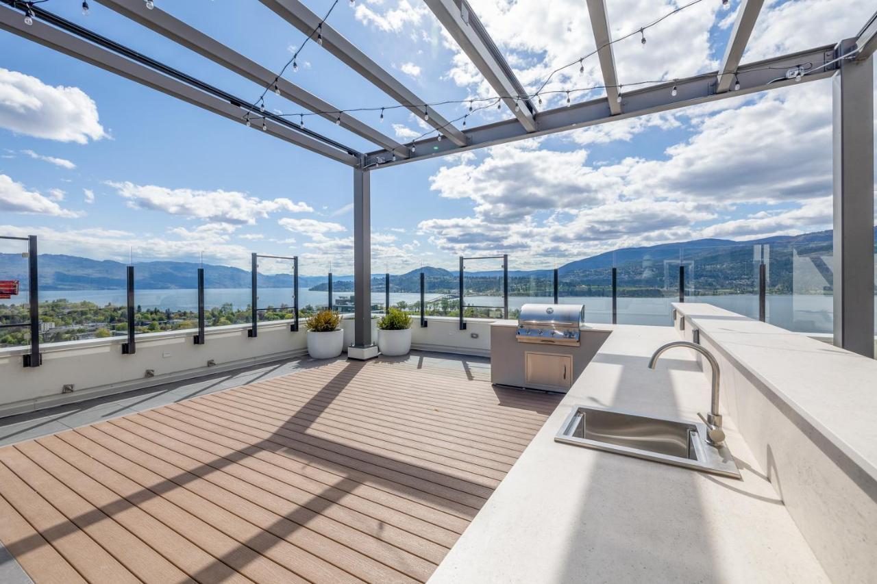 Brand New Luxury Downtown Near The Beach #13 Келоуна Екстер'єр фото