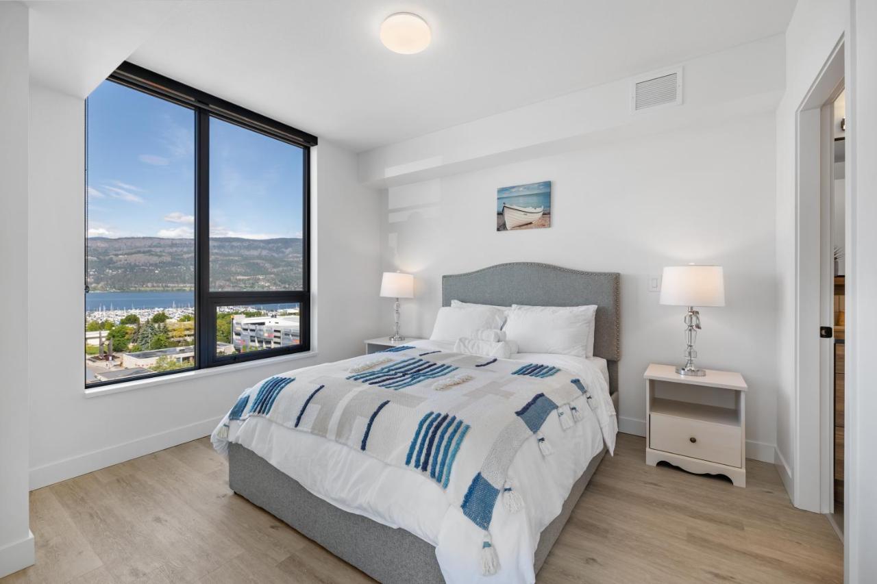 Brand New Luxury Downtown Near The Beach #13 Келоуна Екстер'єр фото